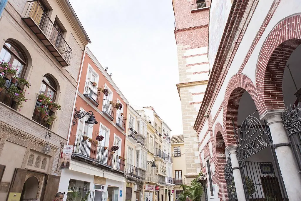 Suncity Flat Martires Malaga 0*,  Spain