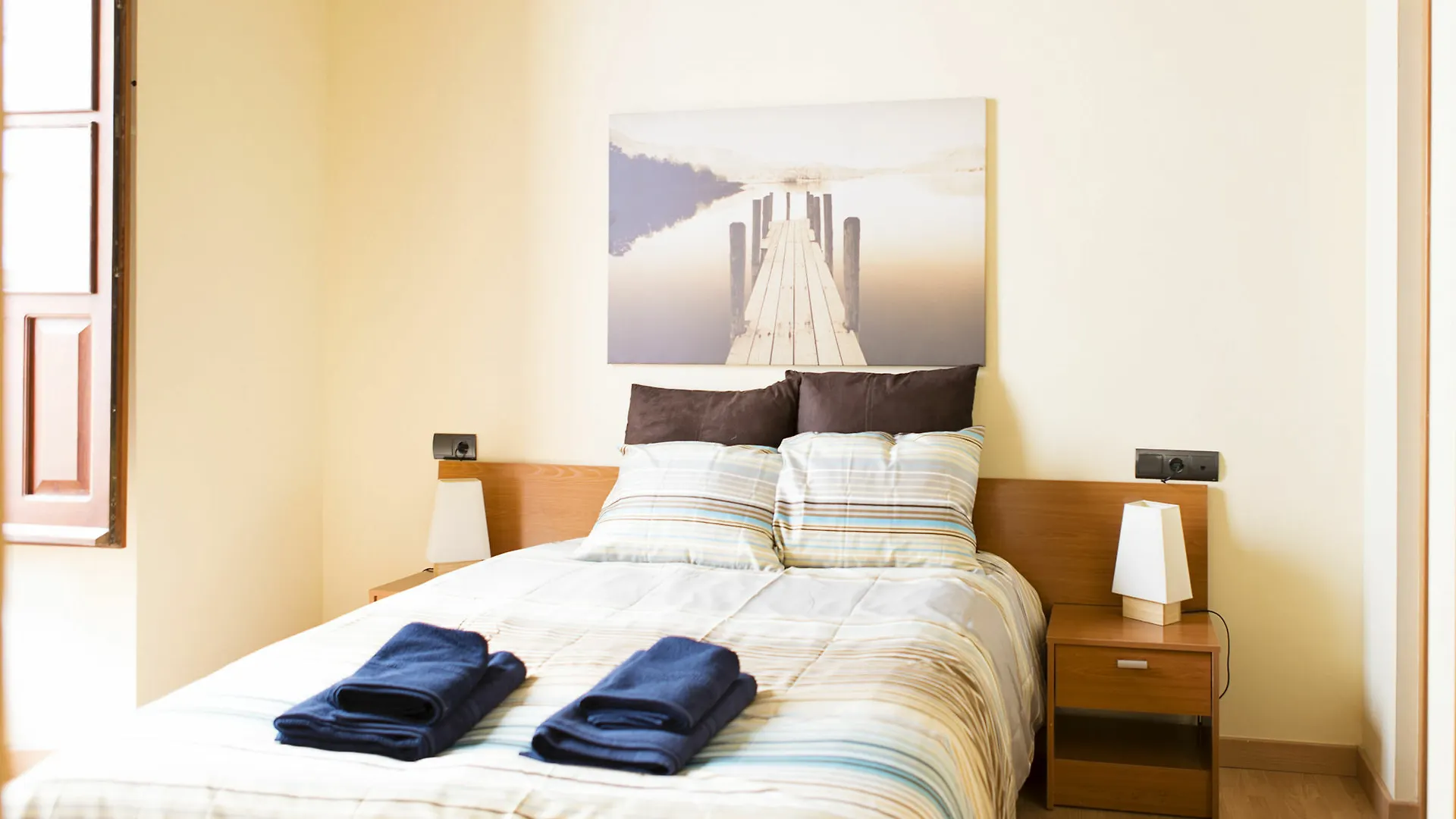 Suncity Flat Martires Malaga Apartment