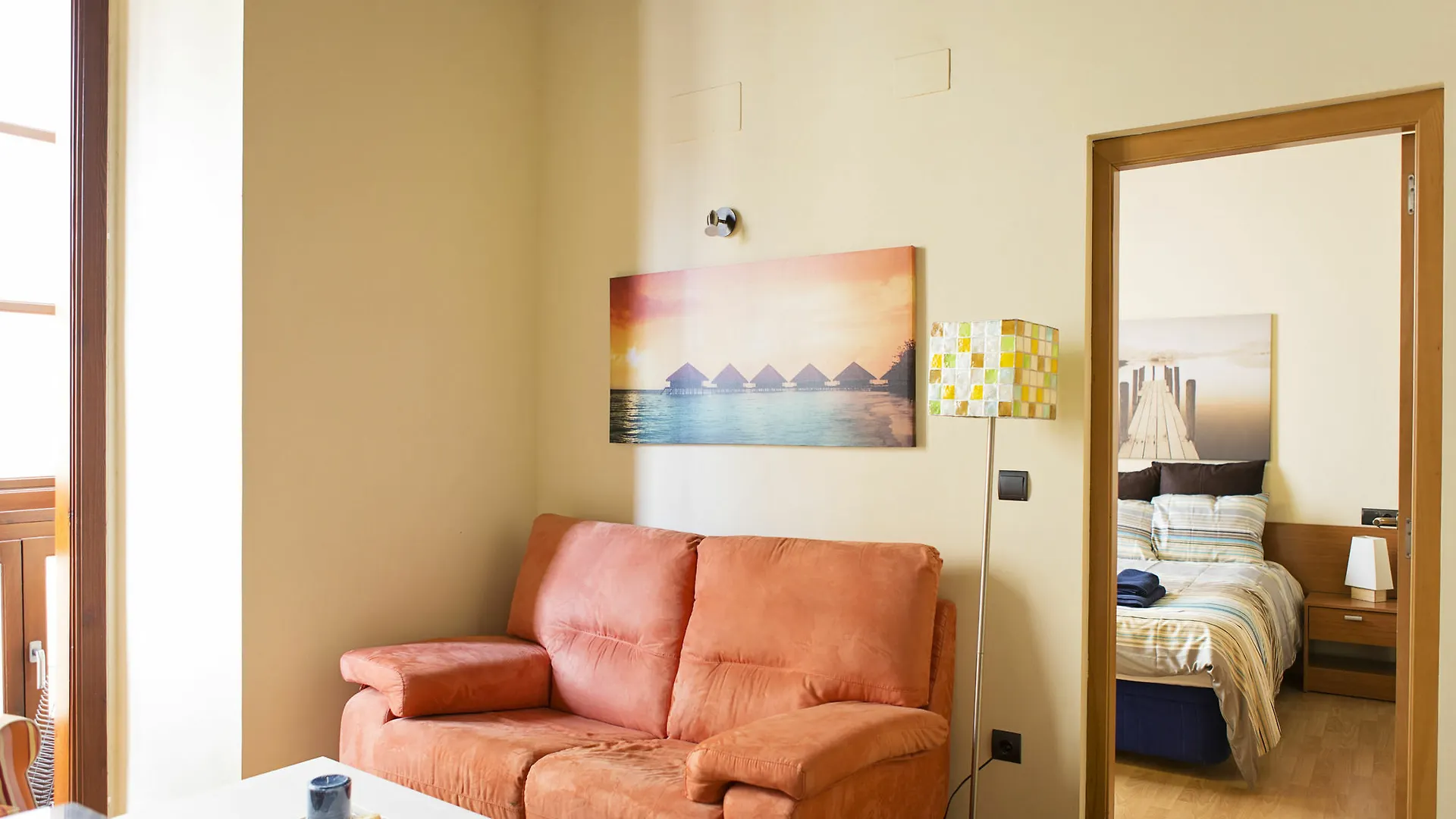 Suncity Flat Martires Malaga Apartment