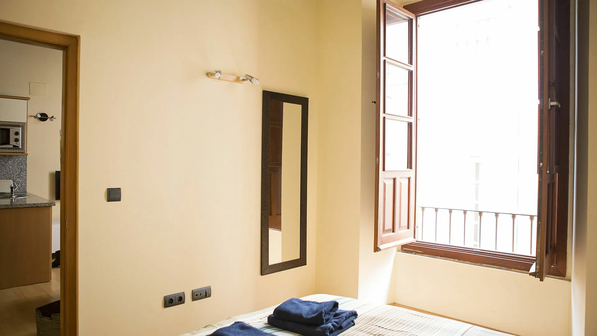 Apartment Suncity Flat Martires Malaga Spain
